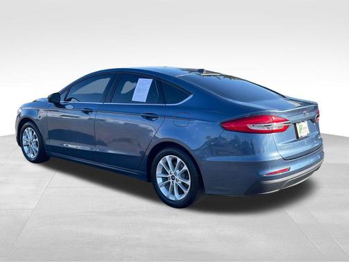 Blue Metallic 2019 Ford Fusion SE