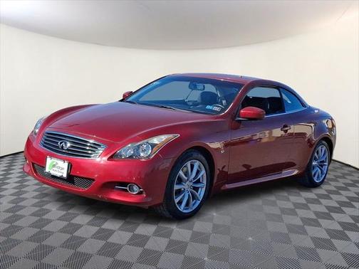 2015 INFINITI Q60 S