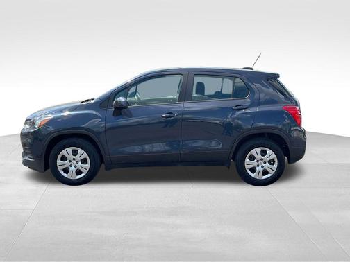 Blue Metallic 2019 Chevrolet Trax LS