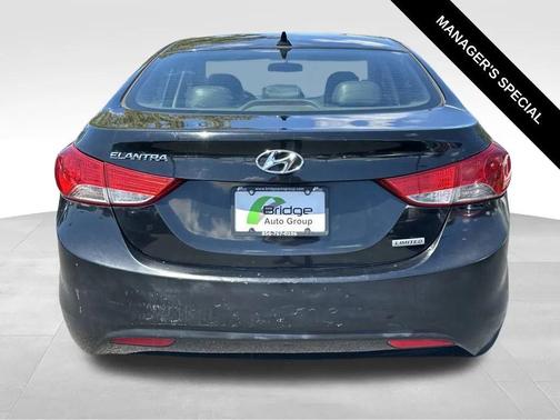2013 Hyundai ELANTRA Limited