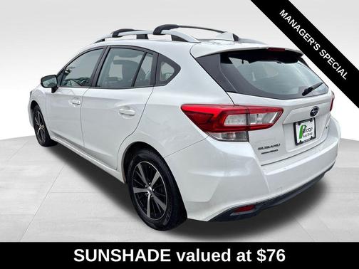 Crystal White Pearl 2019 Subaru Impreza 2.0i Premium