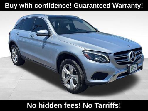 Diamond Silver Metallic 2018 Mercedes-Benz GLC 300 4MATIC