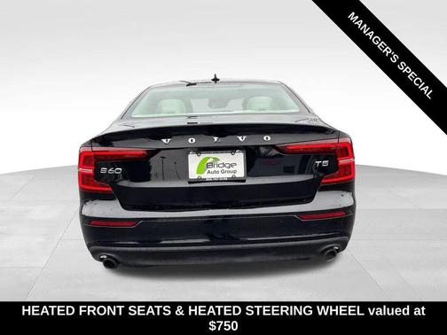 2020 Volvo S60 T5 Momentum