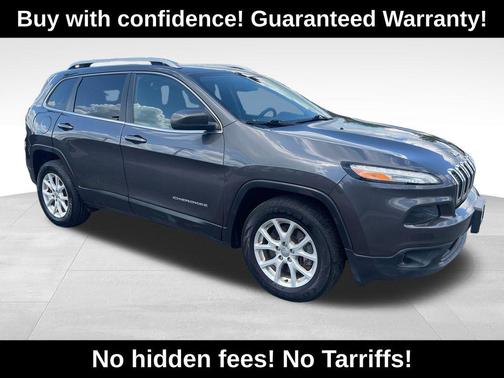 Granite Crystal Metallic Clearcoat 2017 Jeep Cherokee Latitude