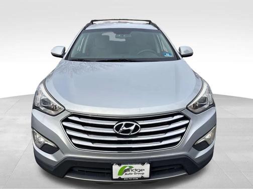 2016 Hyundai SANTA FE SE