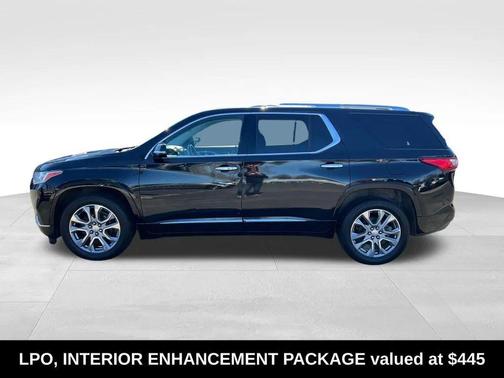 Mosaic Black Metallic 2019 Chevrolet Traverse Premier