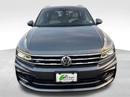2020 Volkswagen Tiguan 2.0T SEL R-Line 4MOTION