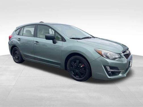 2016 Subaru Impreza 2.0i