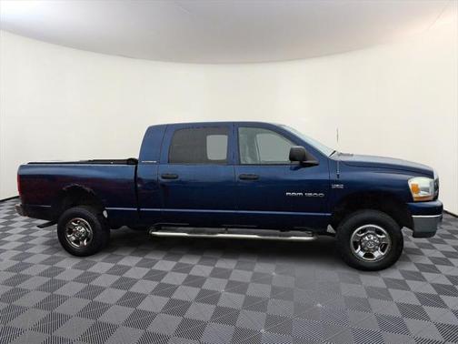2006 Dodge Ram 1500 SLT Mega Cab