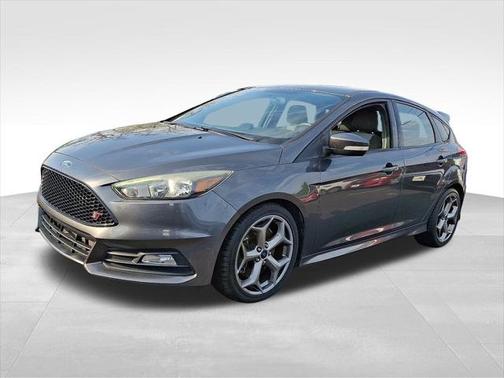 2016 Ford Focus ST 