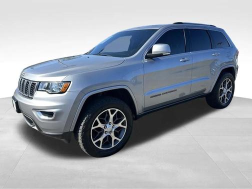 2018 Jeep Grand Cherokee Sterling Edition