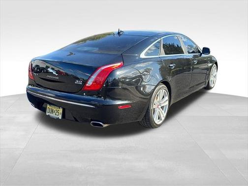 2015 Jaguar XJ XJL Portfolio