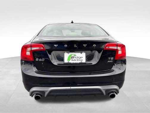 2017 Volvo S60 T5 Dynamic