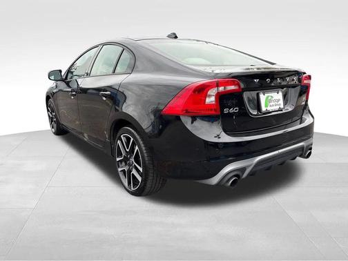 2017 Volvo S60 T5 Dynamic