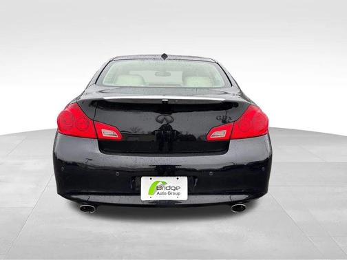 2012 INFINITI G37x Base