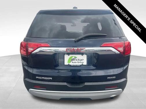 2017 GMC Acadia SLE-1