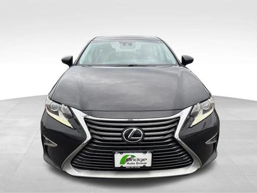 2017 Lexus ES 350 Base