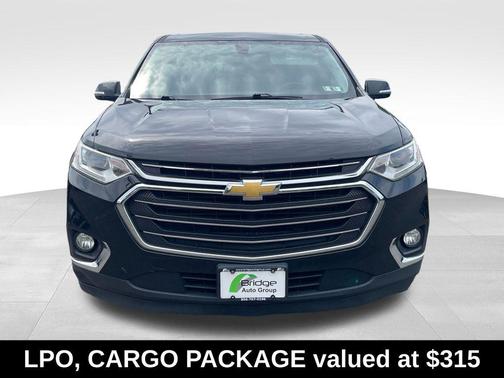 Mosaic Black Metallic 2018 Chevrolet Traverse LT Cloth