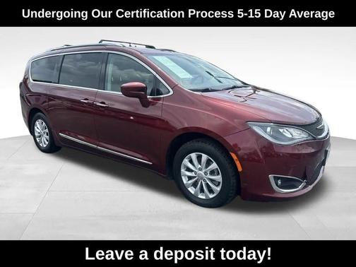 2018 Chrysler Pacifica Touring-L