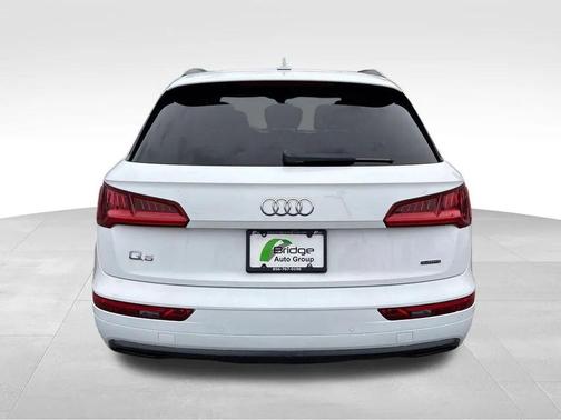 2020 Audi Q5 45 Premium Plus