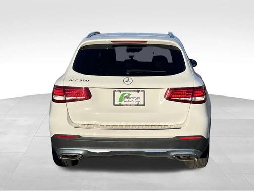 2017 Mercedes-Benz GLC 300 Base