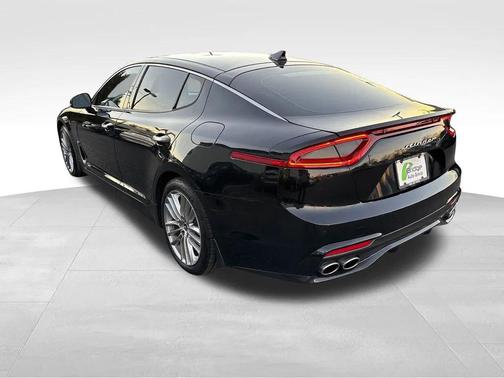 2018 Kia Stinger Base