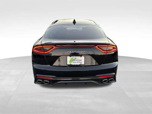 2018 Kia Stinger Base