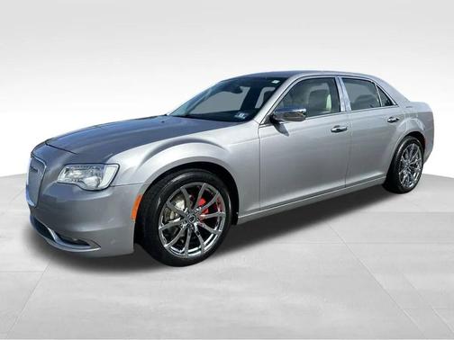 2016 Chrysler 300 S