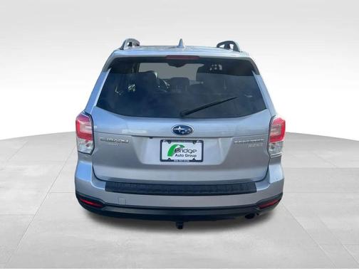 2017 Subaru Forester 2.5i Touring