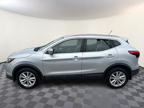 2018 Nissan Rogue Sport SV
