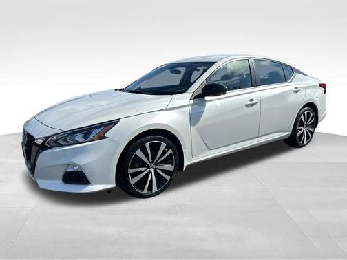2020 Nissan Altima SR Intelligent AWD