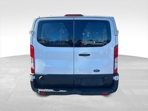 2016 Ford Transit-150 Base