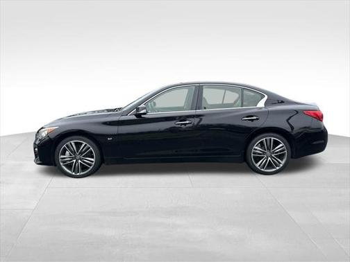 2014 INFINITI Q50 Sport