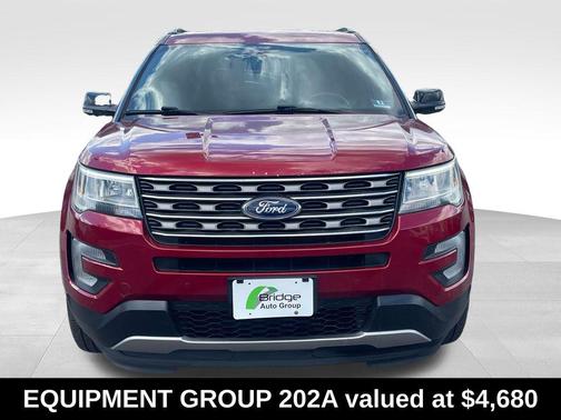 Ruby Red Metallic Tinted Clearcoat 2017 Ford Explorer XLT