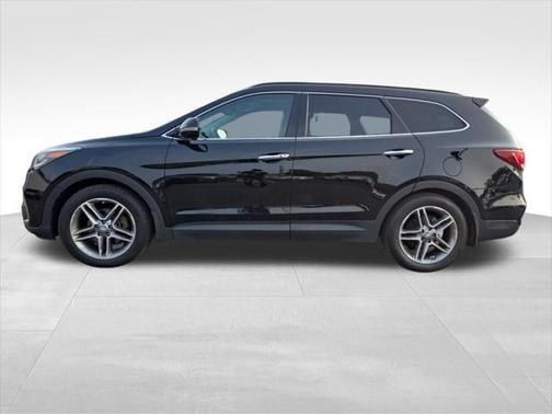 2017 Hyundai SANTA FE SE Ultimate