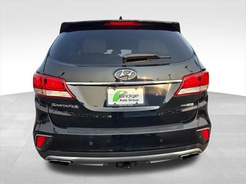 2017 Hyundai SANTA FE SE Ultimate