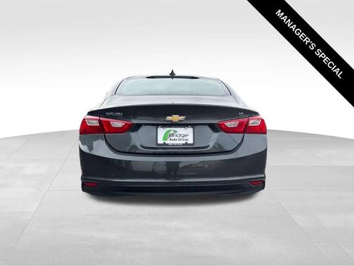 2017 Chevrolet Malibu 1LT