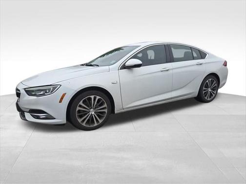 2018 Buick Regal Sportback Preferred II