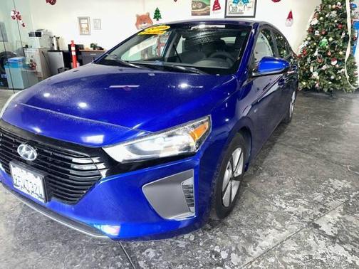 2019 Hyundai IONIQ Hybrid Blue