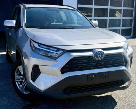 Silver Sky Metallic 2022 Toyota RAV4 Hybrid XLE