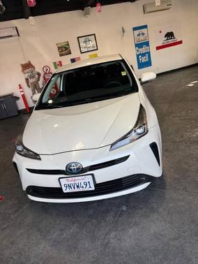 2019 Toyota Prius L