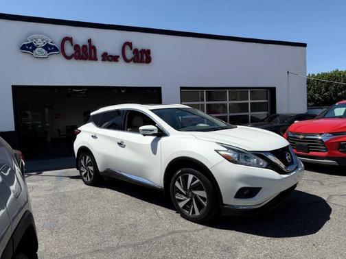 White 2018 Nissan Murano Platinum