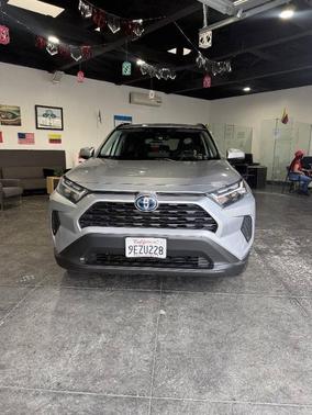 2023 Toyota RAV4 Hybrid LE