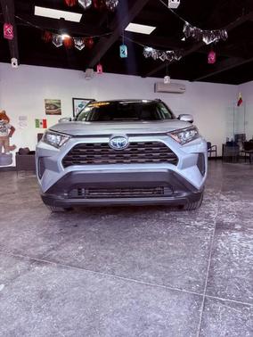 2019 Toyota RAV4 Hybrid LE