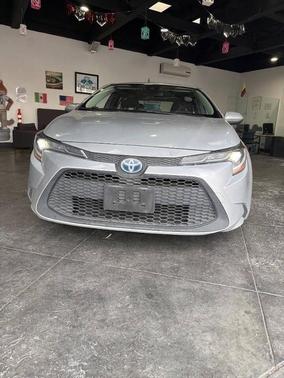 Classic Silver Metallic 2022 Toyota Corolla Hybrid LE