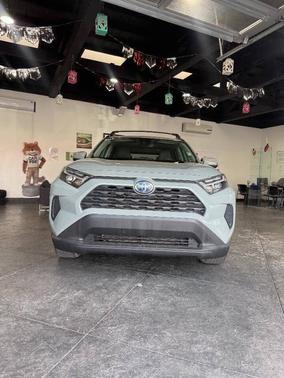 2023 Toyota RAV4 Hybrid XLE