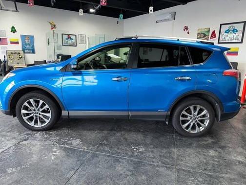 2016 Toyota RAV4 Hybrid Limited
