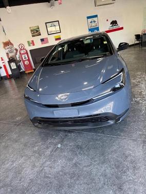 2023 Toyota Prius LE