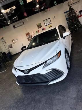 2022 Toyota Camry LE