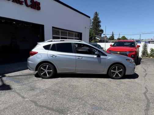 Ice Silver Metallic 2019 Subaru Impreza 2.0i Premium
